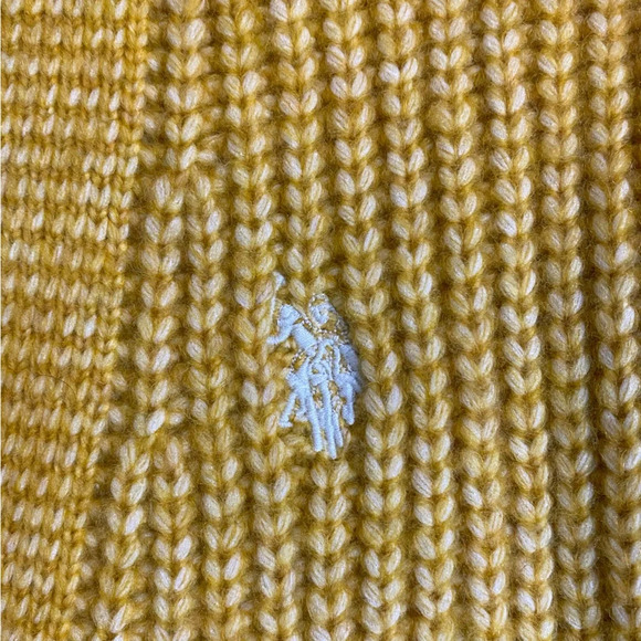 NWT U. S. Polo Assn Chunky Cozy Yellow Preppy Long Sleeve Cardigan Medium - Picture 9 of 15
